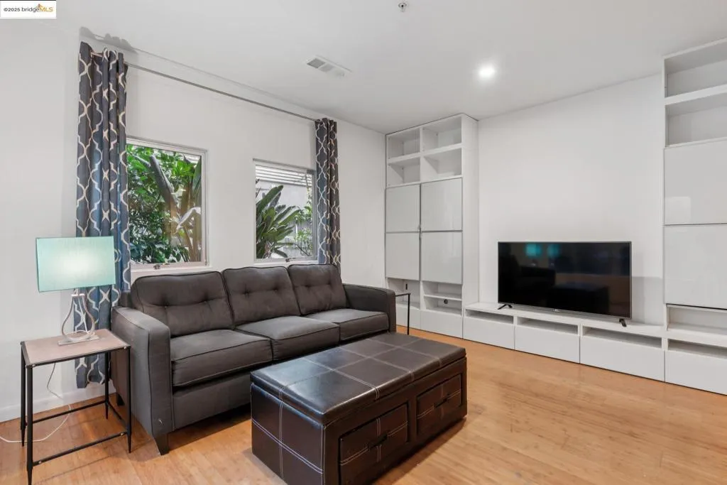 6466 Hollis Street 248, Emeryville, California 94608 home-pic-7